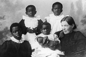 Terang di Tengah Kegelapan: Perjuangan Iman Mary Slessor